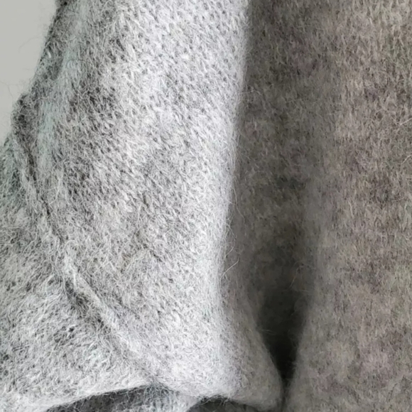 Free People Women's Angelic Pullover Gray Oversized Alpaca 87% Small - Picture 6 of 8